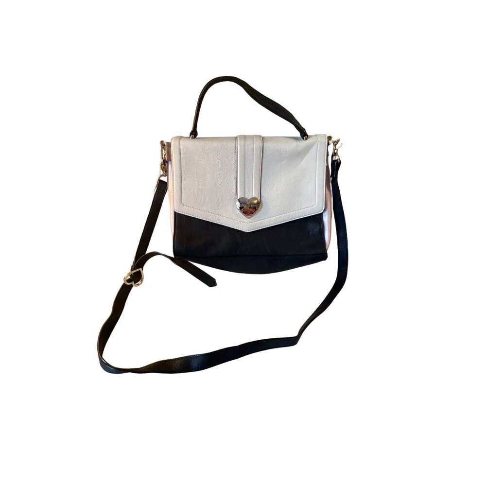 BETSEY JOHNSON Heart Lock Satchel‎ Crossbody Handbag Purse Black White